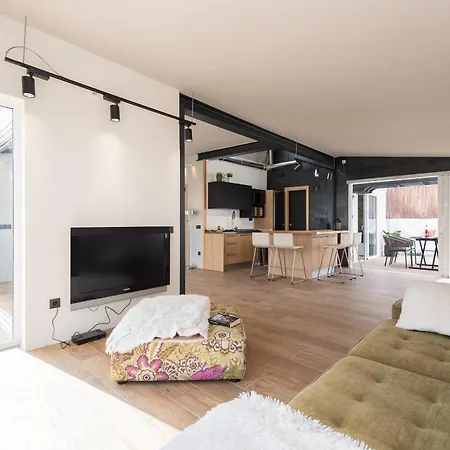 Apartamento Modern Dragon Club 2 *